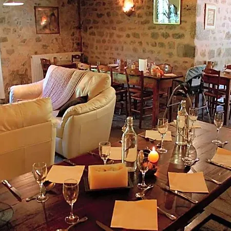 Le Relais Du Vermont Hotel *